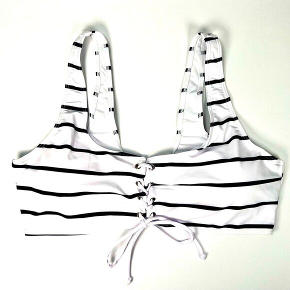 NWT SHEIN 2XL Black and White Striped Bikini Top - Picture 2 of 2